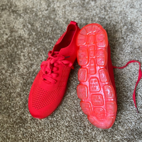 Red Snickers - Picture 2 of 3